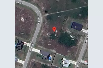 9048  Green Cir, Port LaBelle, FL 33935 - Photo 2