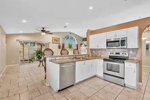 10946 Crescendo Cir, Boca Raton, FL 33498 - Photo 22