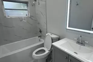 40 NE 48th St, Fort Lauderdale, FL 33334 - Photo 12