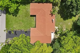 4190 SW 4th St, Plantation, FL 33317 - Photo 6