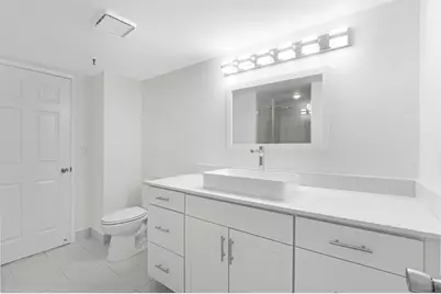 2200 S Cypress Bend Dr, Unit #805, Pompano Beach, FL 33069 - Photo 14