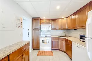 2741 Taft St, Hollywood, FL 33020 - Photo 20