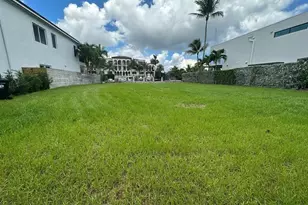 1531 SE 12th Ct, Fort Lauderdale, FL 33316 - Photo 2