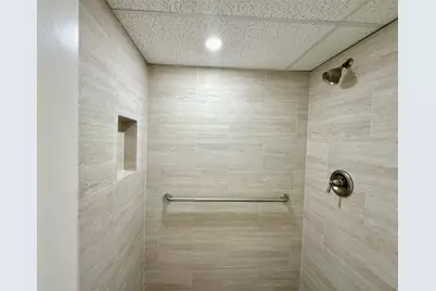 7887  Golf Circle Dr, Unit #211, Margate, FL 33063 - Photo 12