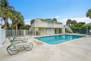 809 Crystal Lake Dr, Deerfield Beach, FL 33064 - Photo 16