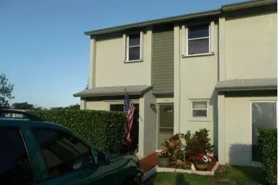 809  Crystal Lake Dr, Unit #809, Deerfield Beach, FL 33064 - Photo 1