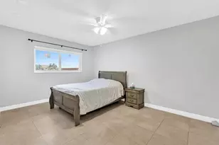 5300 Washington St, Hollywood, FL 33021 - Photo 16