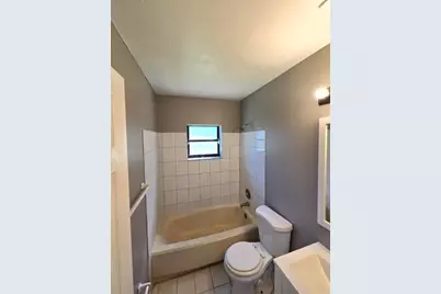 9510 W Fern Ln, Miramar, FL 33025 - Photo 10