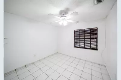 9510 W Fern Ln, Miramar, FL 33025 - Photo 12