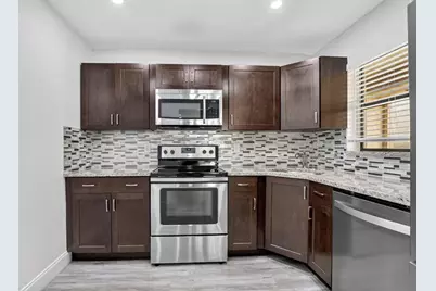 3751  Cocoplum Cir, Unit #3564, Coconut Creek, FL 33063 - Photo 12