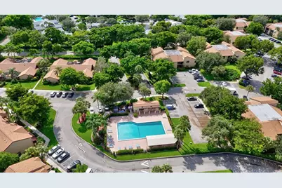 3751  Cocoplum Cir, Unit #3564, Coconut Creek, FL 33063 - Photo 46