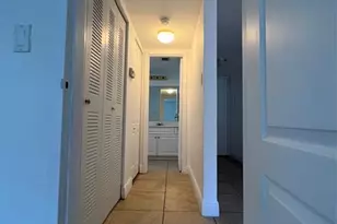 5221 Geneva Way Unit, Doral, FL 33166 - Photo 10