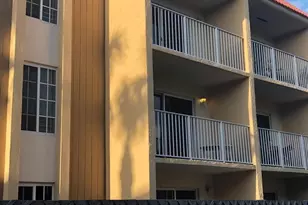 5221 Geneva Way Unit, Doral, FL 33166 - Photo 18