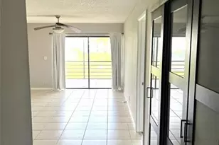 9273 SW 8th St, Boca Raton, FL 33428 - Photo 4