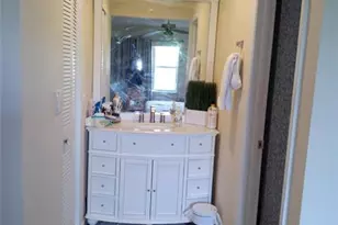 9020 Sunrise Lakes Blvd, Sunrise, FL 33322 - Photo 8