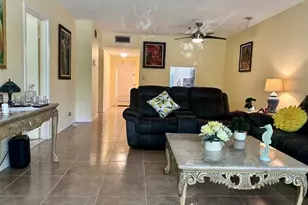 1015 Country Club Dr, Margate, FL 33063 - Photo 6