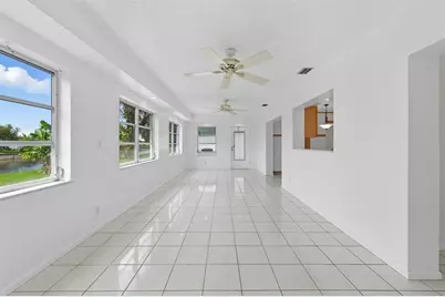6800 NW 74th Pl, Tamarac, FL 33321 - Photo 22