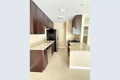 835 NE 18th Ct, Fort Lauderdale, FL 33305 - Photo 4