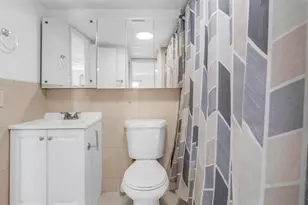 4805 NW 7th St, Miami, FL 33126 - Photo 22