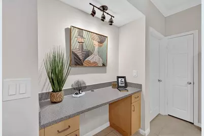 533 NE 3rd Ave, Unit #531, Fort Lauderdale, FL 33301 - Photo 18