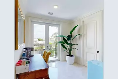 3030 NE 45th St, Fort Lauderdale, FL 33308 - Photo 8