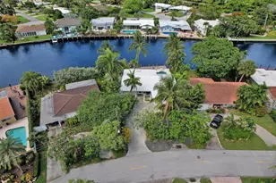 2149 NE 27th Dr, Wilton Manors, FL 33306 - Photo 4