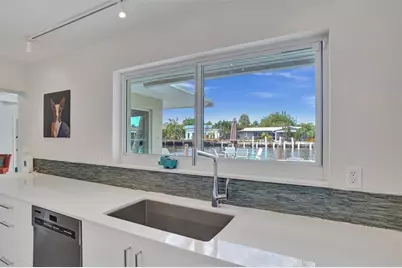 2149 NE 27th Dr, Wilton Manors, FL 33306 - Photo 40