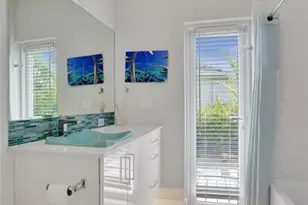 2149 NE 27th Dr, Wilton Manors, FL 33306 - Photo 42