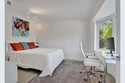 2149 NE 27th Dr, Wilton Manors, FL 33306 - Photo 22