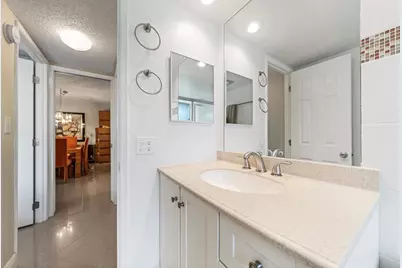 3960  Oaks Clubhouse Dr, Unit #312, Pompano Beach, FL 33069 - Photo 18