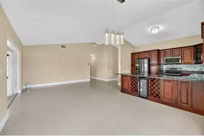 7527 SW 7th Pl, North Lauderdale, FL 33068 - Photo 16