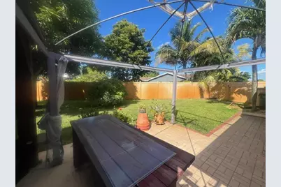 861 SW 55th Way, Margate, FL 33068 - Photo 40