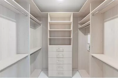 851 NE 1st Ave, Unit #2005, Miami, FL 33132 - Photo 14