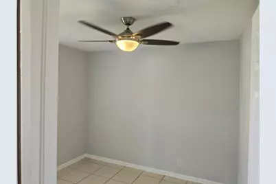 407 NW 13th Ave, Boynton Beach, FL 33435 - Photo 8