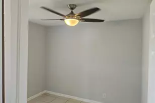 407 NW 13th Ave, Boynton Beach, FL 33435 - Photo 8