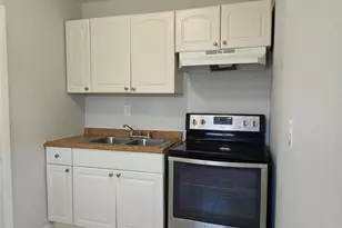 407 NW 13th Ave, Boynton Beach, FL 33435 - Photo 4