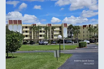 23305  Barwood Ln, Unit #207, Boca Raton, FL 33428 - Photo 32