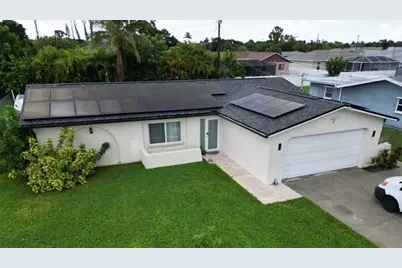 329 SE 47th, Cape Coral, FL 33904 - Photo 4