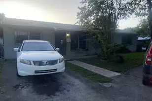 7405 W 14th Ct, Hialeah, FL 33014 - Photo 4
