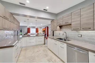 201 NE 28th Ct, Wilton Manors, FL 33334 - Photo 18