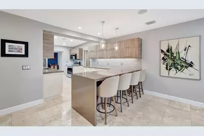 201 NE 28th Ct, Wilton Manors, FL 33334 - Photo 10