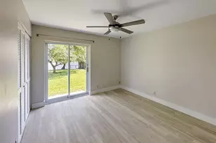 7360 NW 54th St, Lauderhill, FL 33319 - Photo 26