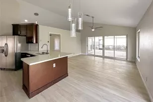 7360 NW 54th St, Lauderhill, FL 33319 - Photo 14
