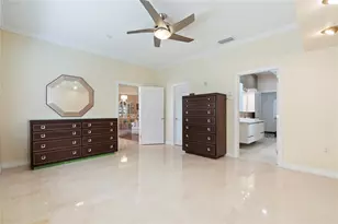 8235 NW 164th St, Miami Lakes, FL 33016 - Photo 14
