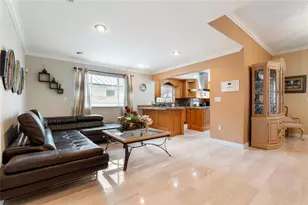 8235 NW 164th St, Miami Lakes, FL 33016 - Photo 28