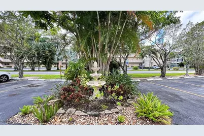 5103 NW 35th St, Unit #606, Lauderdale Lakes, FL 33319 - Photo 24