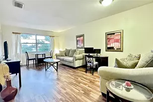 5103 NW 35th St, Lauderdale Lakes, FL 33319 - Photo 4