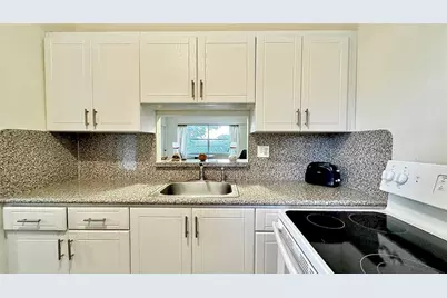 5103 NW 35th St, Unit #606, Lauderdale Lakes, FL 33319 - Photo 10