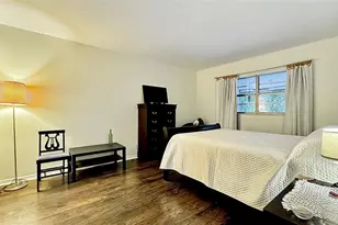 5103 NW 35th St, Lauderdale Lakes, FL 33319 - Photo 14