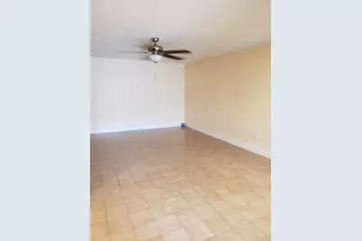 750 NE 199th St, Unit #H-106, Miami, FL 33179 - Photo 10